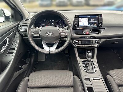 Hyundai i30 Kombi 1.6 CRDi 136PS STYLE Panoramadach, Navigationspaket