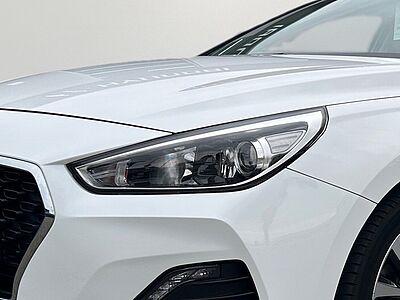 Hyundai i30 Kombi 1.6 CRDi 136PS STYLE Panoramadach, Navigationspaket