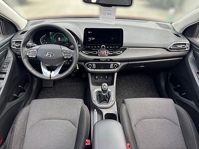 Hyundai i30 FL 5-Türer 1.5 Benzin Turbo M/T (48V) INTRO EDITION Panoramadach