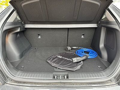 Hyundai KONA Elektro MY23 (100kW) TREND-Paket, Navigatio
