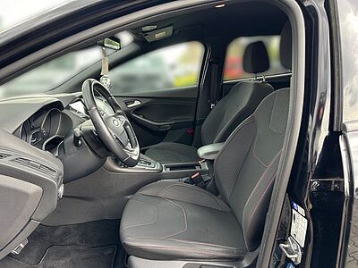 Ford Focus Tunier 1.0 EcoBoost ST-Line Facelift Automatik