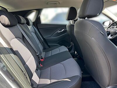 Hyundai NEW i30 5-Türer (MJ20) 1,0 Benzin, Turbo M/T Sonderkontingent Navigation